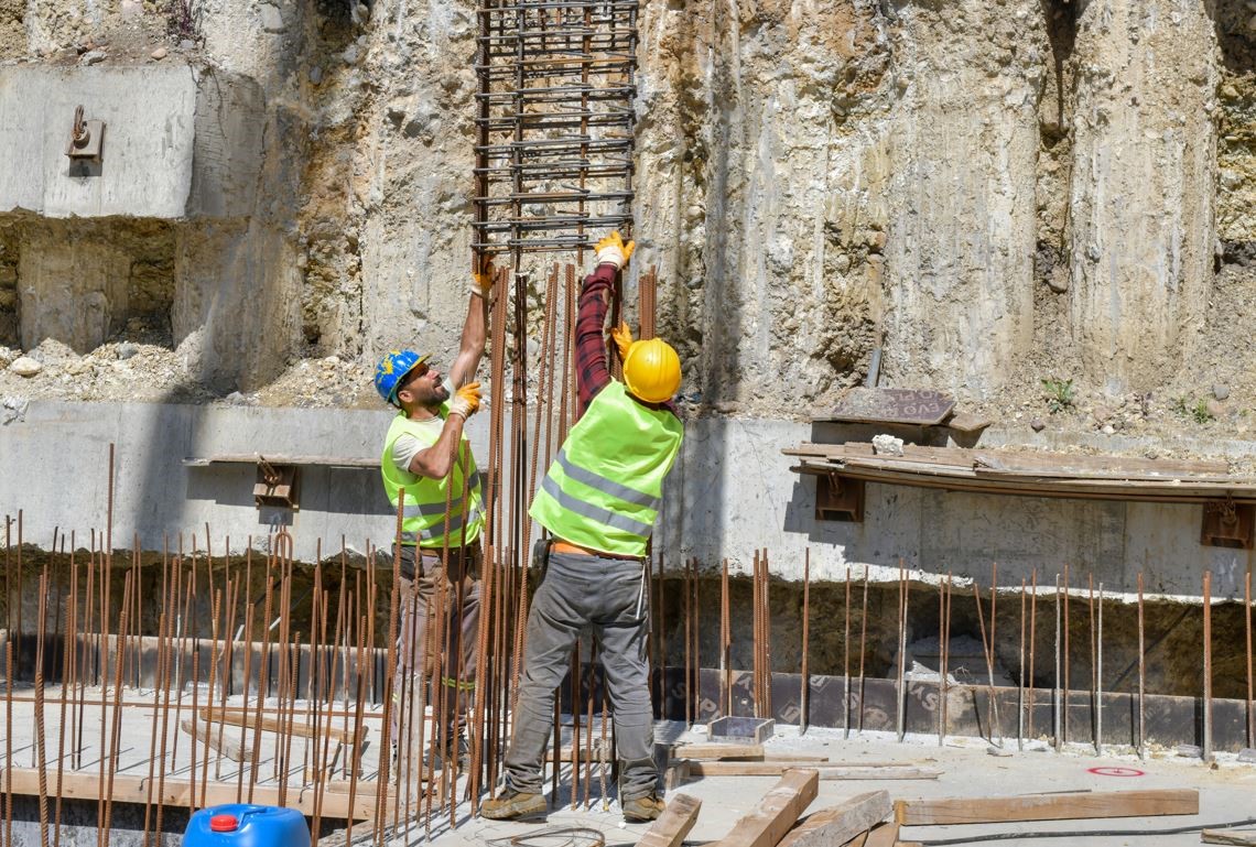 Esenyurt’ta atıl durumdaki Cemevi’ni yenileme çalışmaları devam ediyor