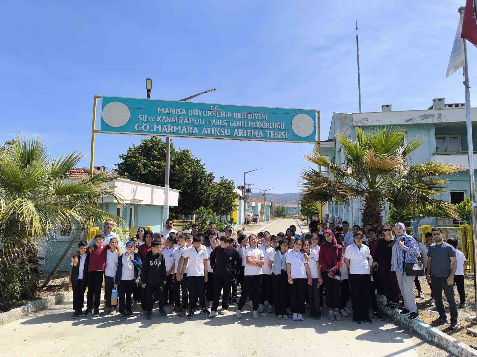 Arıtma tesisine giden öğrenciler suyun değerini yerinde öğrendi