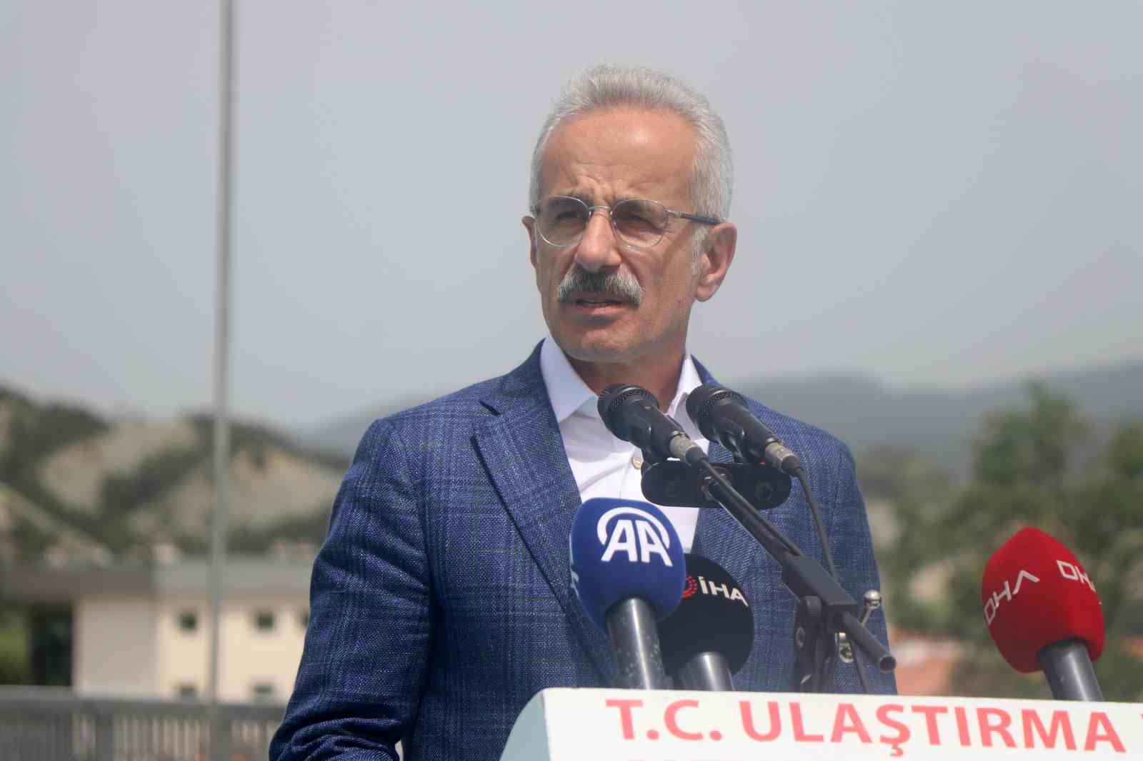 Bakan Uraloğlu açıkladı: Orta Anadolu Otoyolu, trafiği rahatlatacak
