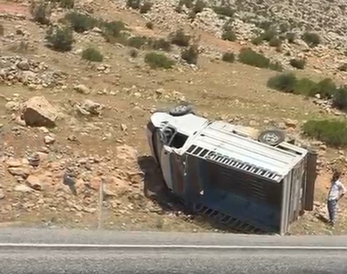 Batman’da kamyonet takla attı: 2 yaralı