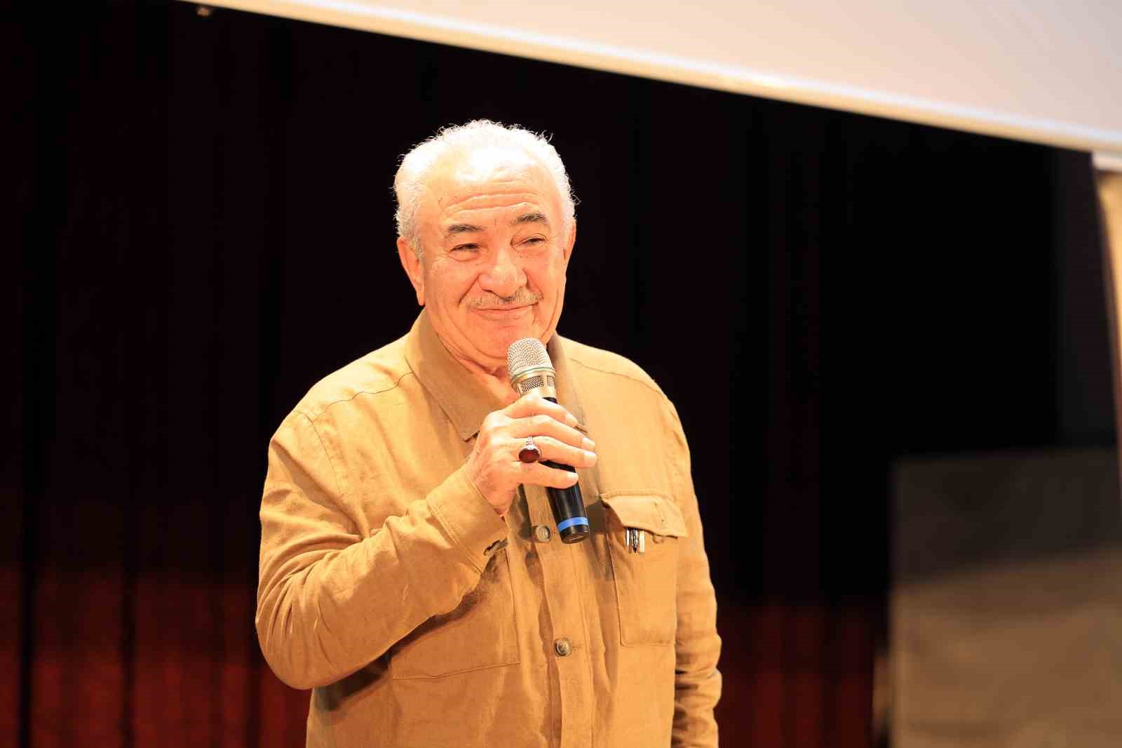 "Sakarya türküsü şiirim, Kayserilidir"