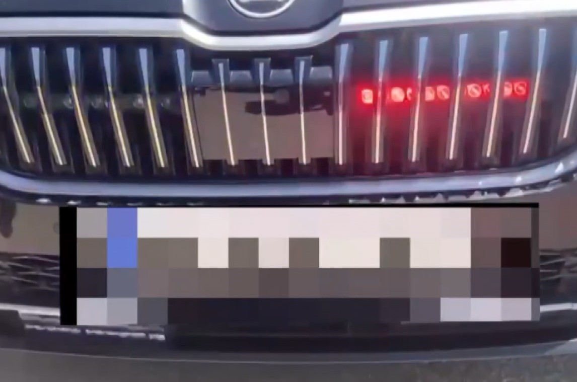 Gaziantep’te abart egzoz ve yetkisiz çakar kullanan 2 araca ceza