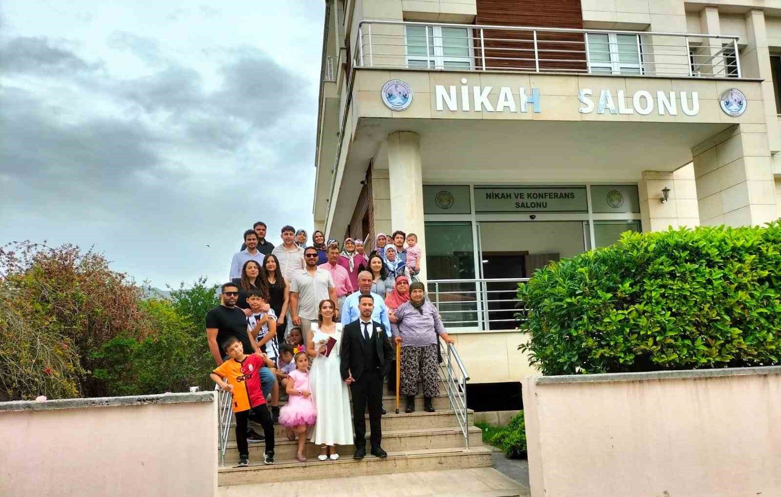 Köyceğiz’de çiftler nikah için yoğunluk oluşturdu