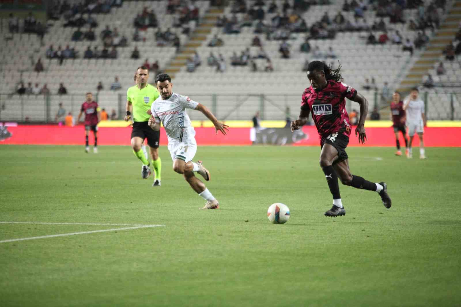 Trendyol Süper Lig: Konyaspor: 1 - Alanyaspor: 2 (Maç Sonucu)