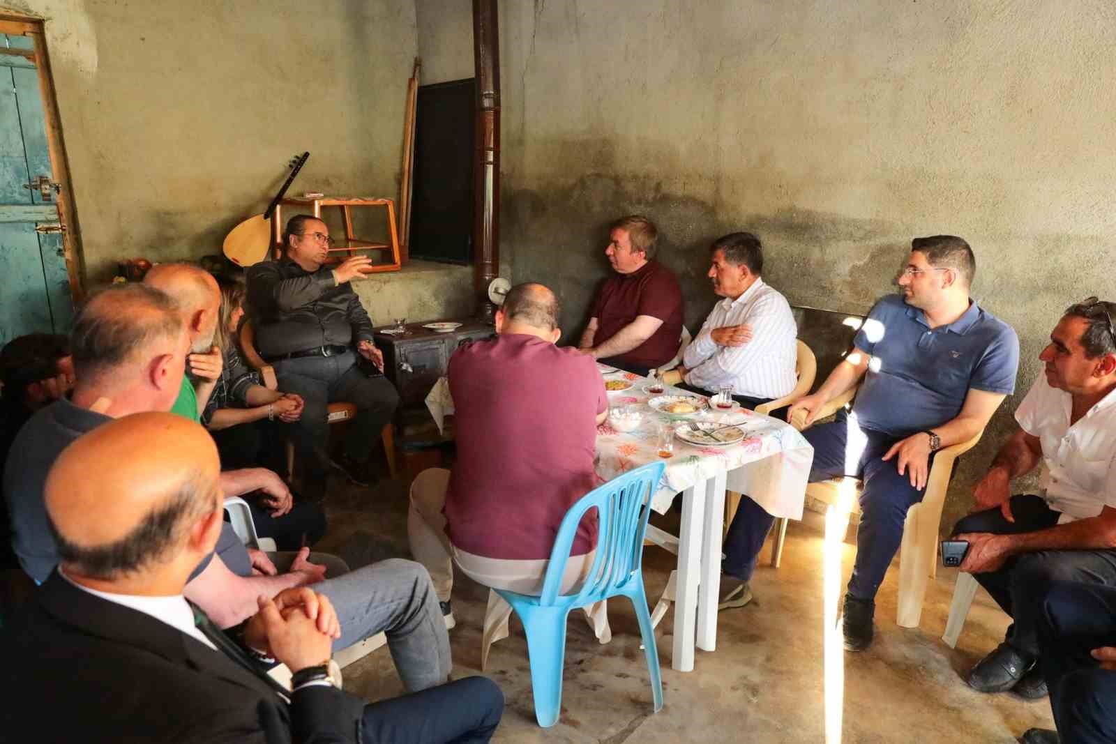 Vali Aydoğdu, K&uuml;pl&uuml; k&ouml;y&uuml;nde incelemelerde bulundu
