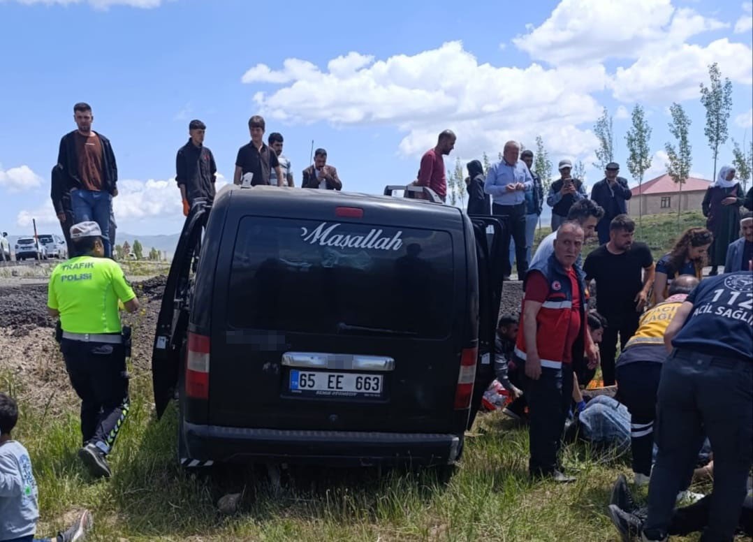 Çaldıran’da trafik kazası: 8 yaralı İhlas Haber Ajansı