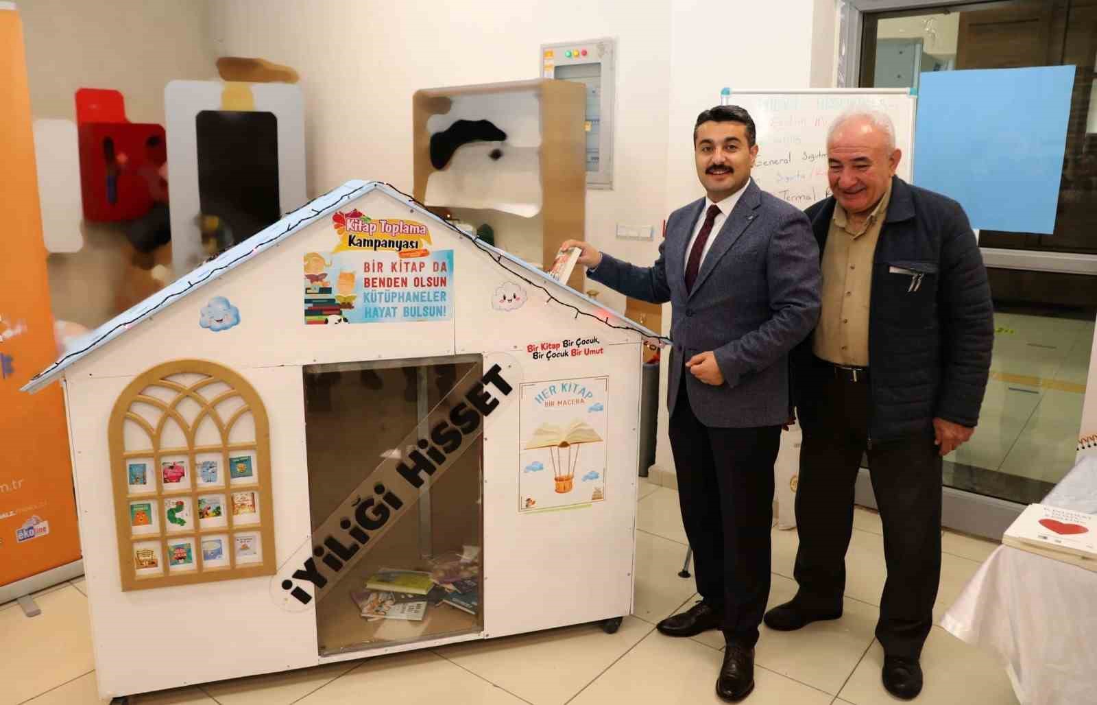 Bağışlanan 15 bin kitap okullara dağıtılacak
