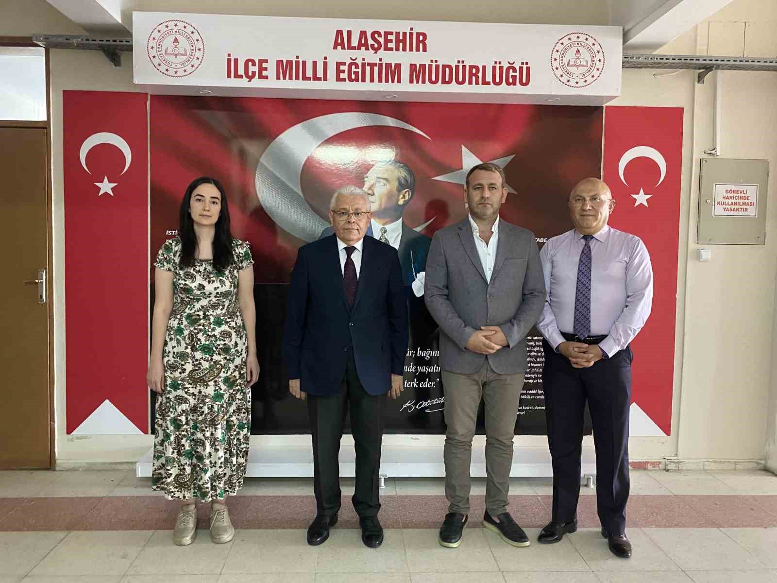 Alaşehirli öğretmenin projesine TÜBİTAK desteği
