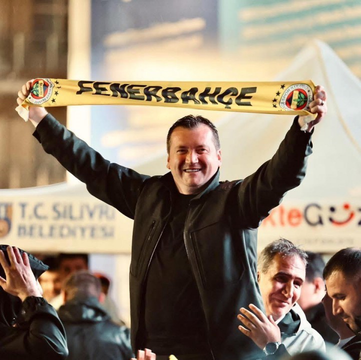 Başkan Balcıoğlu, Fenerbahçe şampiyonluk kutlamalarına katıldı

