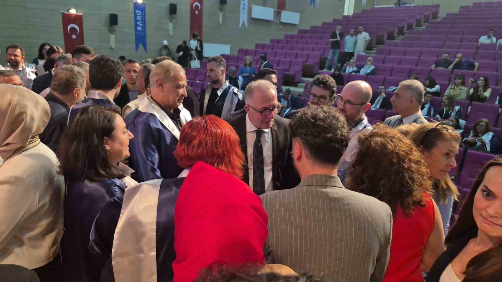 Başarılı Rektör’den duygusal veda