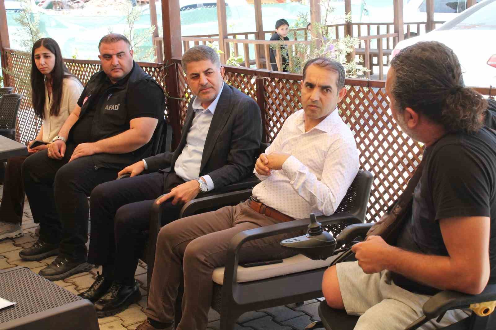 Milletvekili Şan, konteyner kentte vatandaşları dinledi