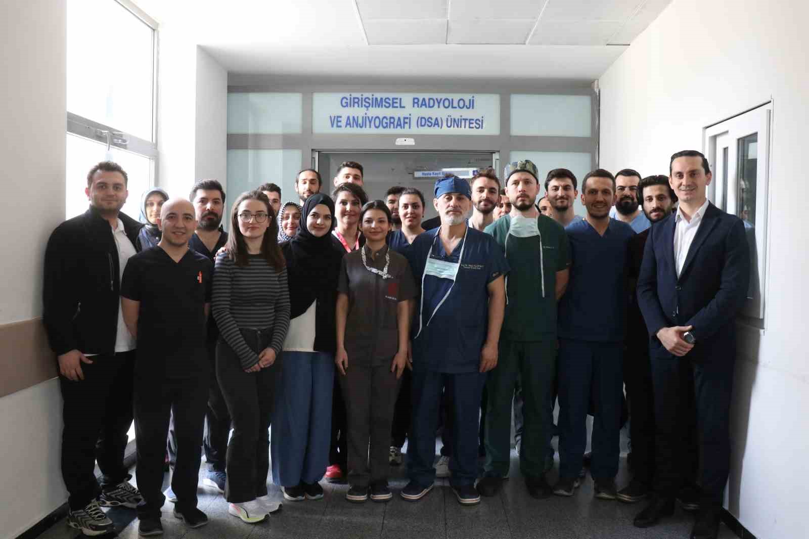 Sakarya&rsquo;dan d&uuml;nyaya tıp eğitimi: SEAH, uluslararası eğitimin &uuml;ss&uuml; oldu
