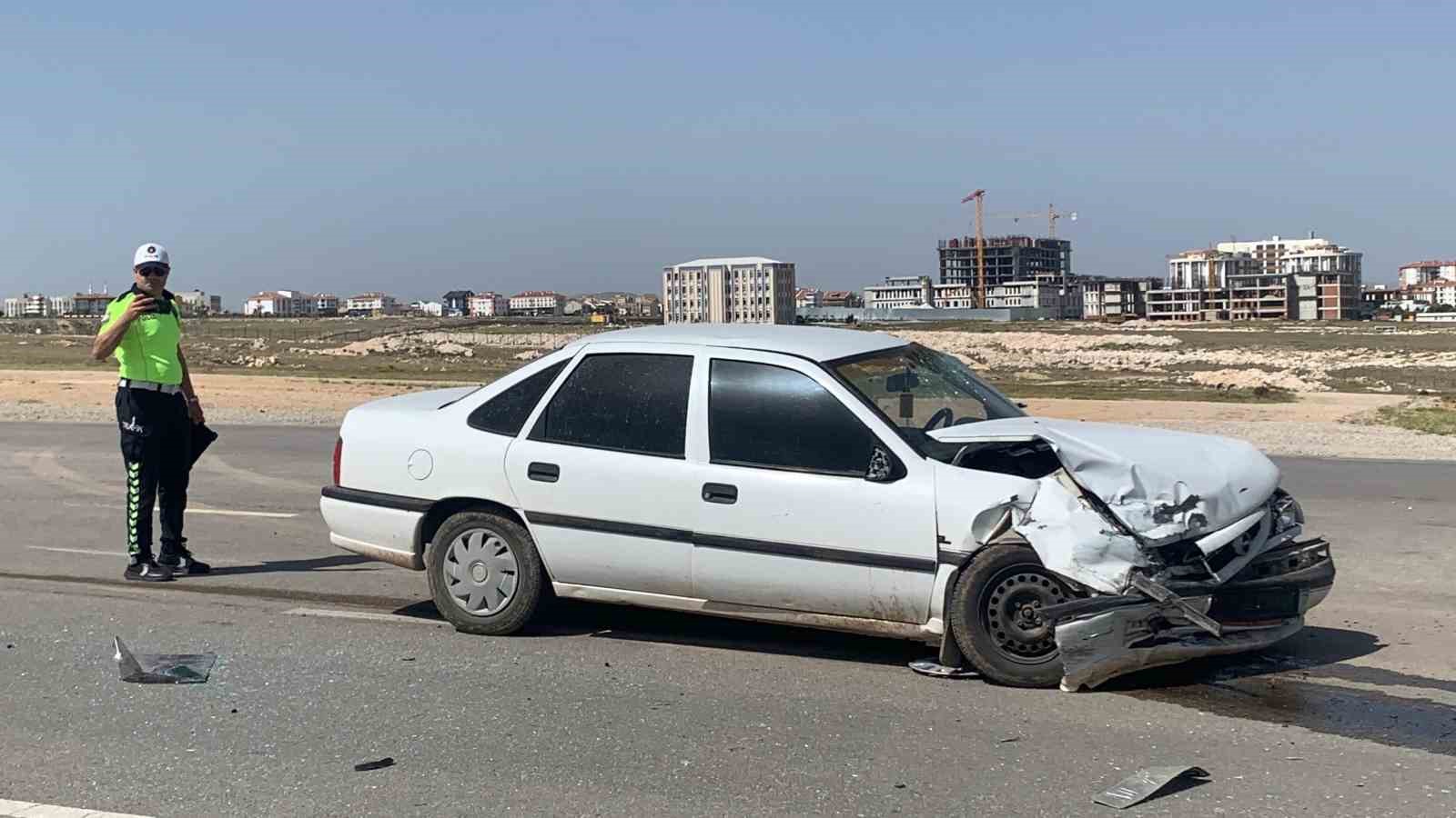 Karaman’da trafik kazası: 2 yaralı İhlas Haber Ajansı
