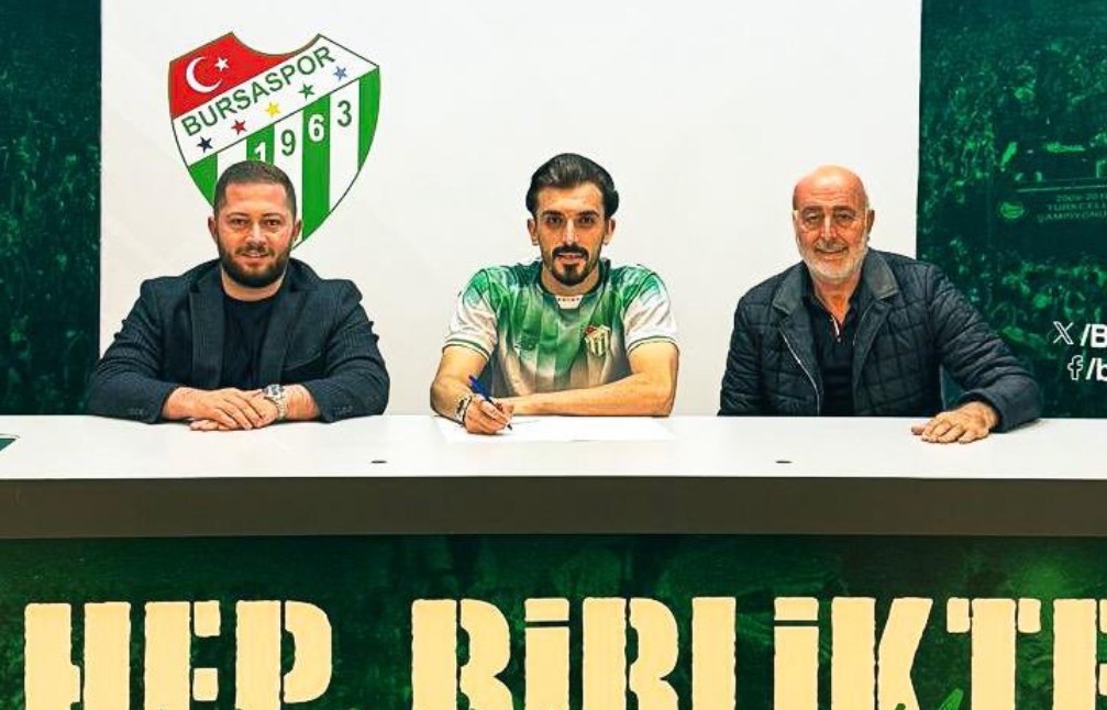 Bursaspor, Hakkı Türker transferini resmen açıkladı