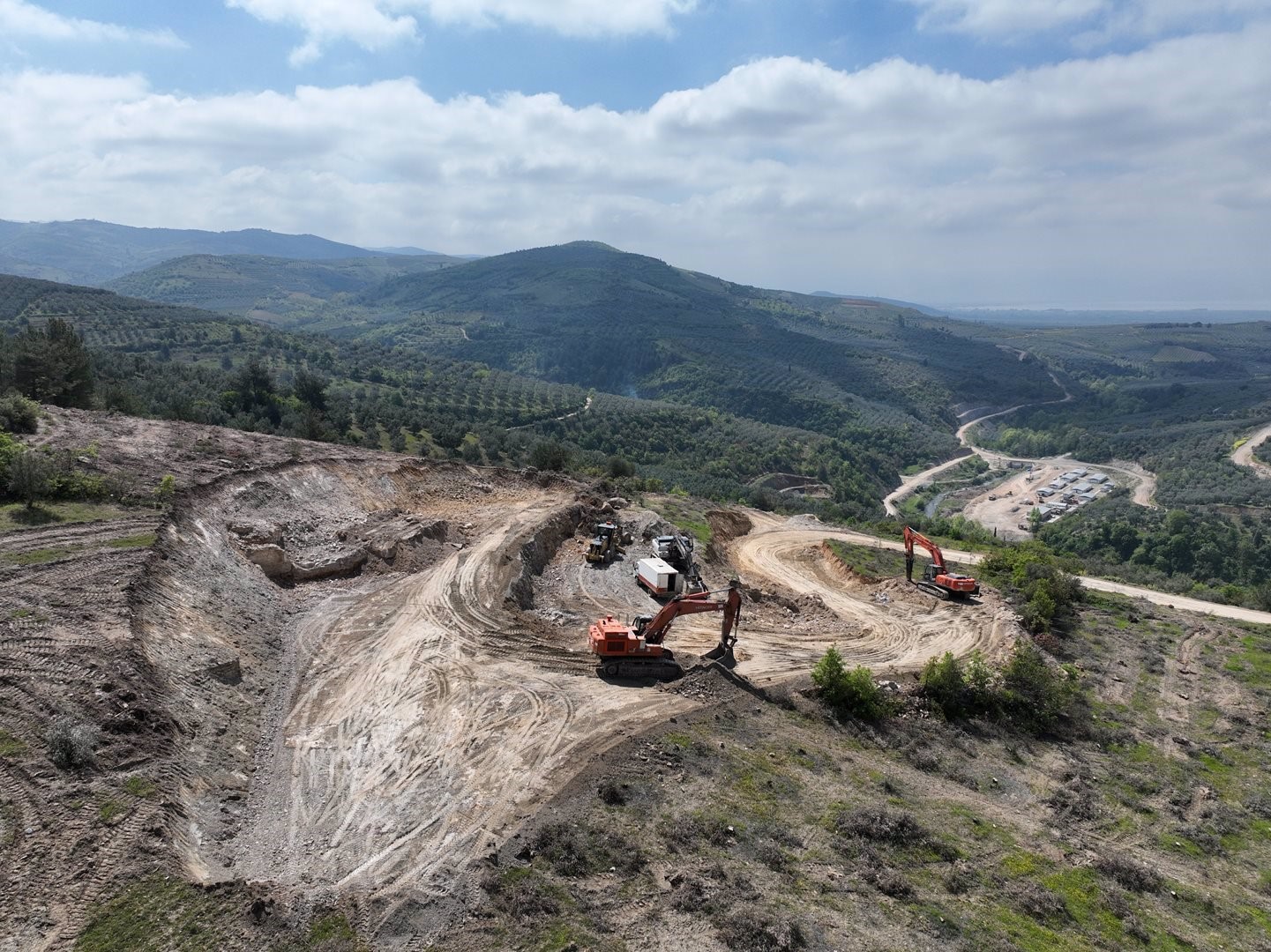 İznik Barajı&rsquo;nın 5 yıl gecikmesi b&ouml;lge &ccedil;ift&ccedil;isinin tepkisi &ccedil;ekiyor
