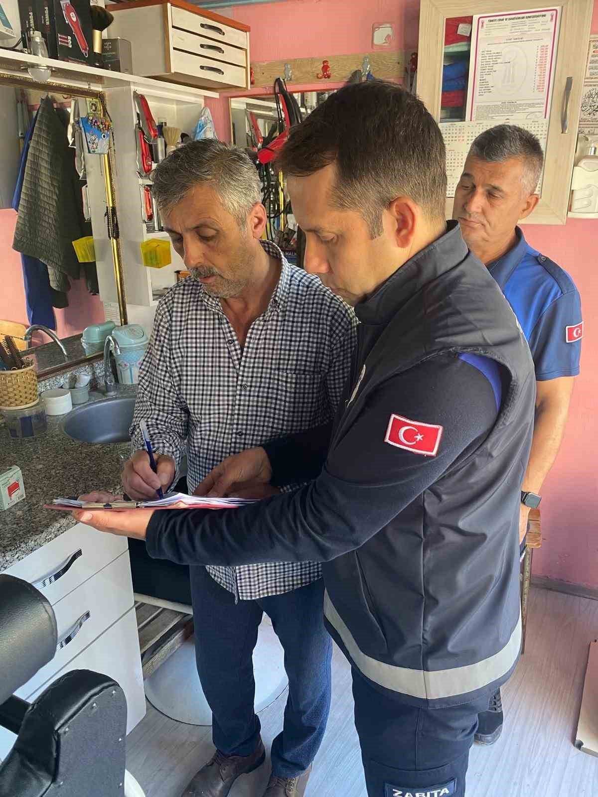 Bozdoğan Belediyesi&rsquo;nden berber ve kuaf&ouml;rlere sıkı denetim
