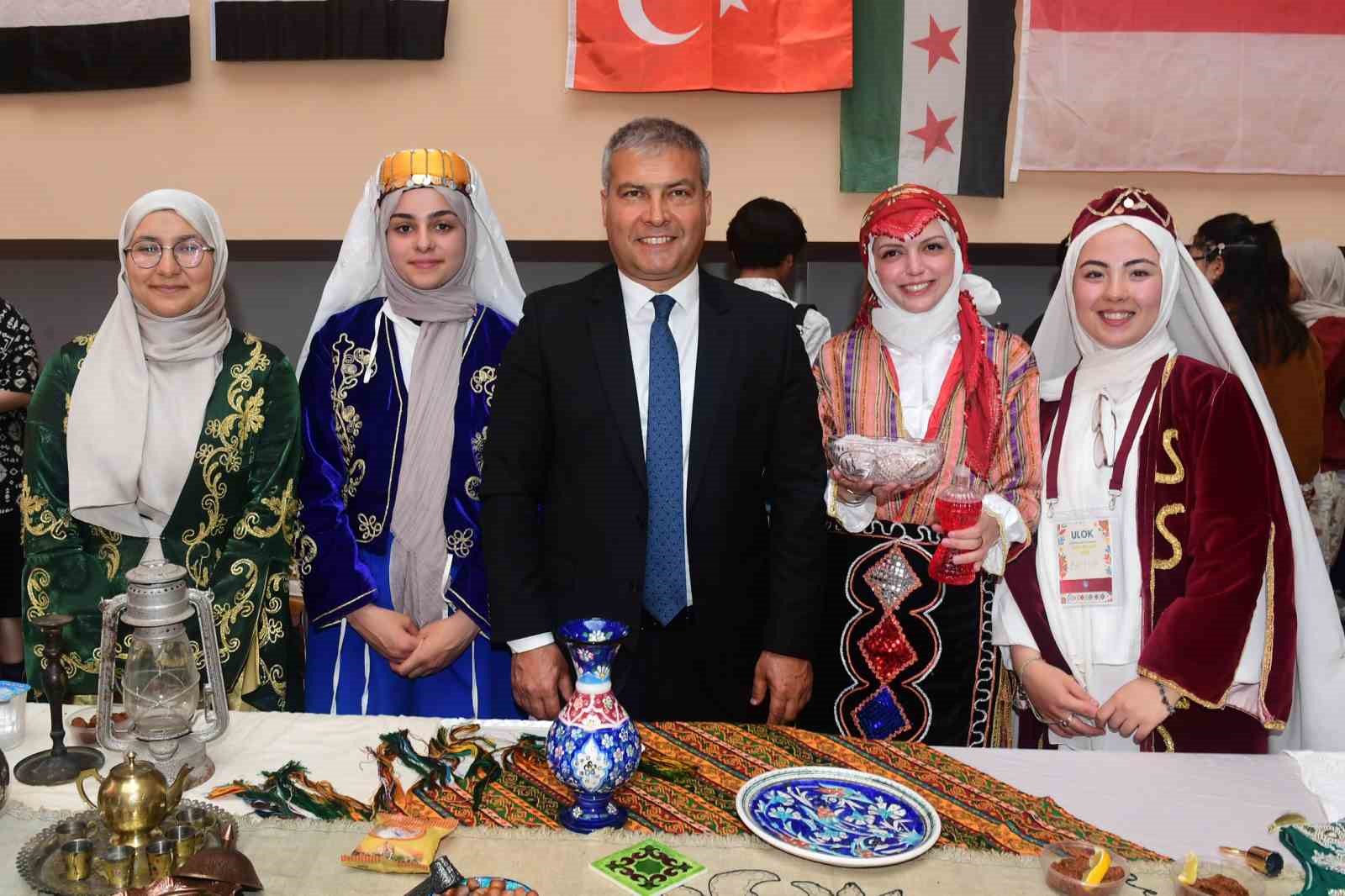 "3. Anadolu Uluslararası Kültür Günü" coşkuyla kutlandı
