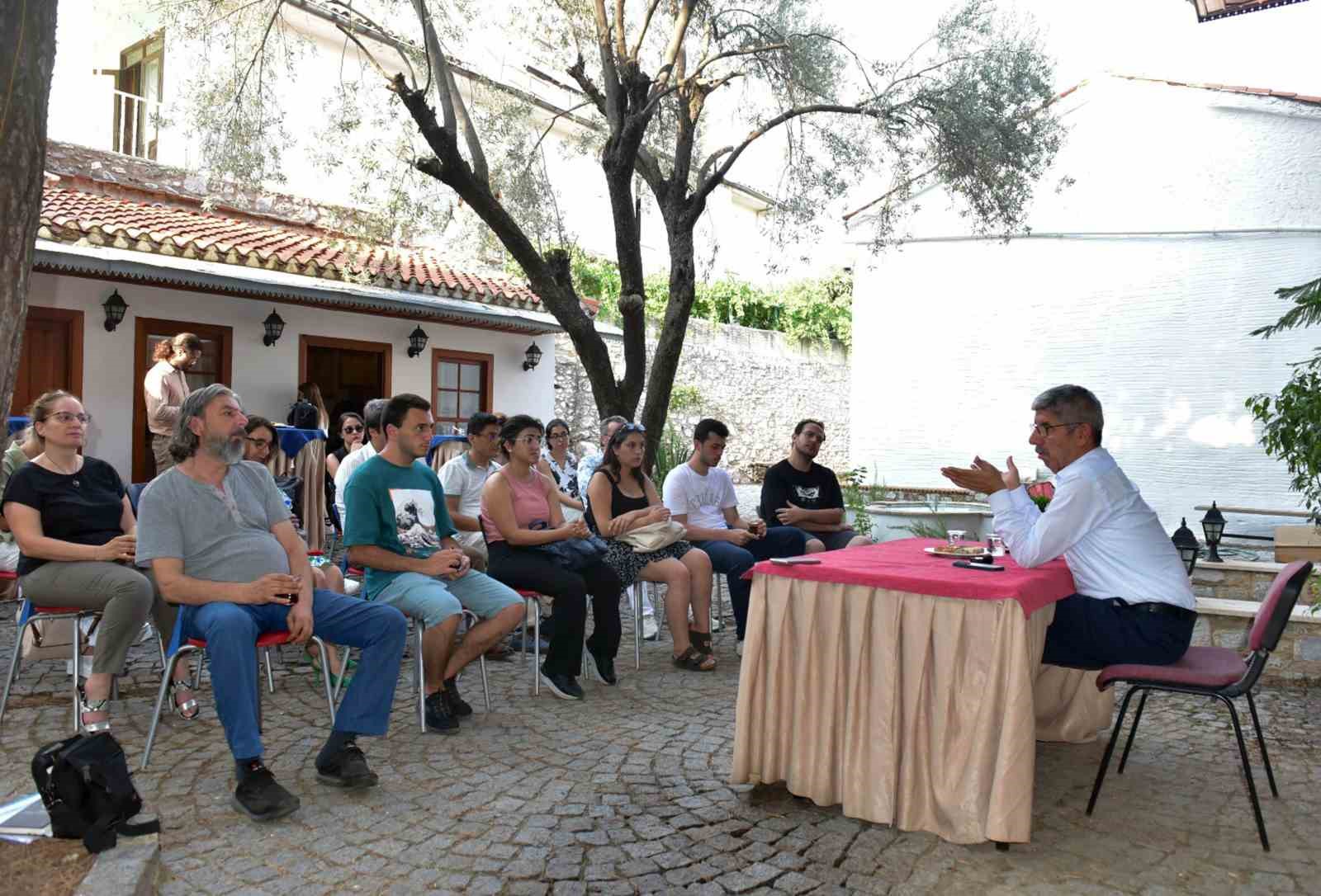 MSK&Uuml;&rsquo;de klasik diller yaz kursu bu yıl da a&ccedil;ılacak
