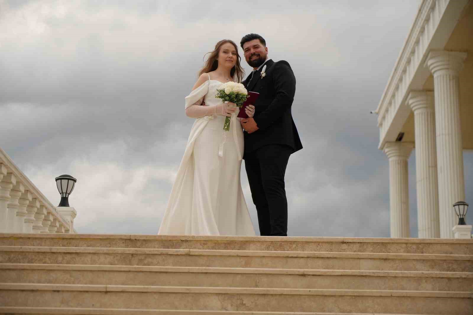 Edirne’de çiftler "25.05.25" tarihinde nikah masasında yoğunluk oluşturdu