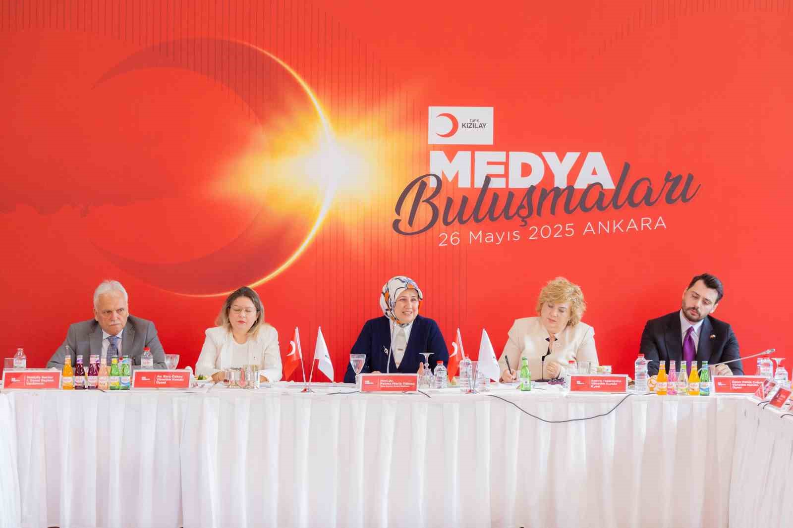 Kızılay Genel Başkanı Yılmaz: "Her sene y&uuml;zde 20 ila 30 oranında bağışlarımız artıyor"
