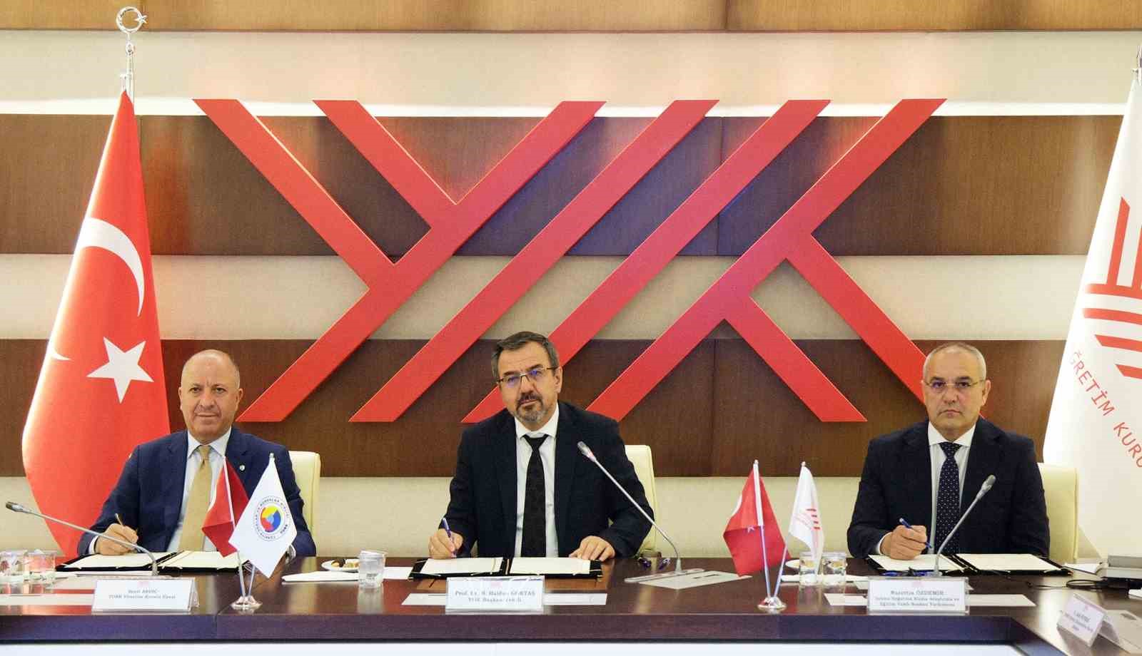 YÖK, TOBB ve ISKAV arasında nitelikli istihdam için iş birliği protokolü imzalandı