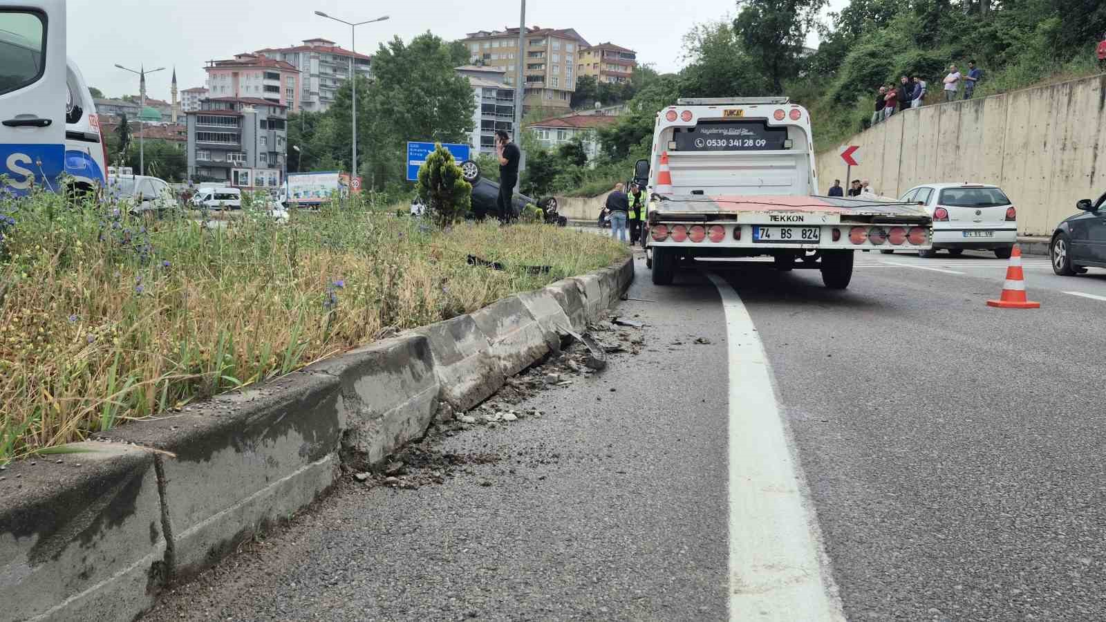 Bartın’da otomobil takla attı: 1 yaralı