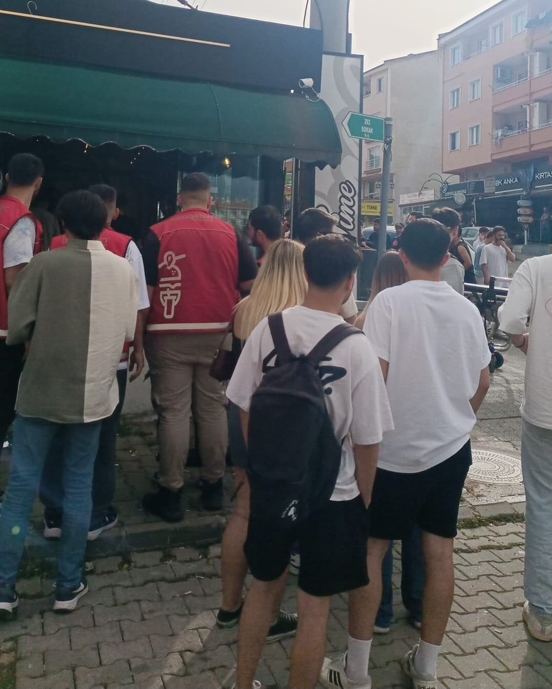 Menteşe&rsquo;de silahlı saldırı: 1 kişi yaralandı
