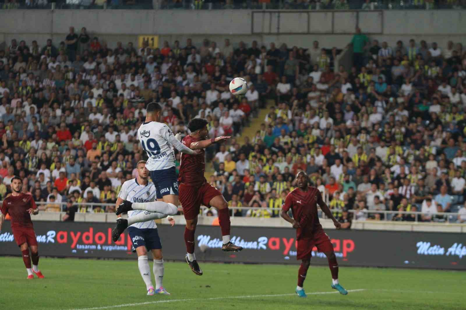 Trendyol Süper Lig: Atakaş Hatayspor: 0 - Fenerbahçe: 0 (Maç devam ediyor)