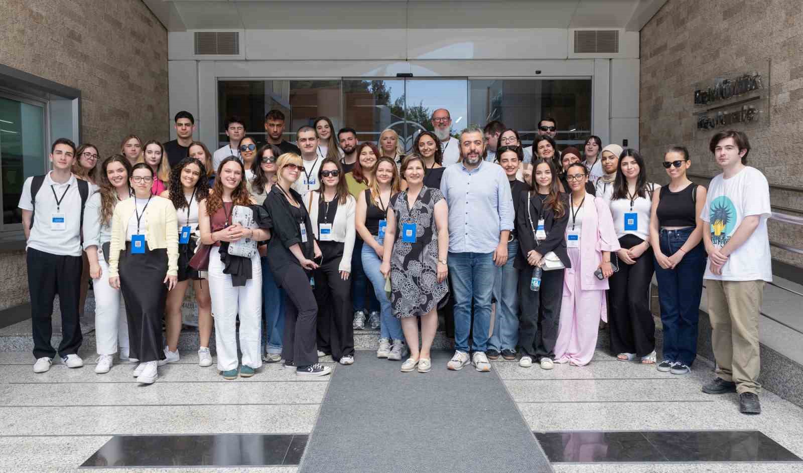 Erasmus öğrencileri İzmir’de buluştu