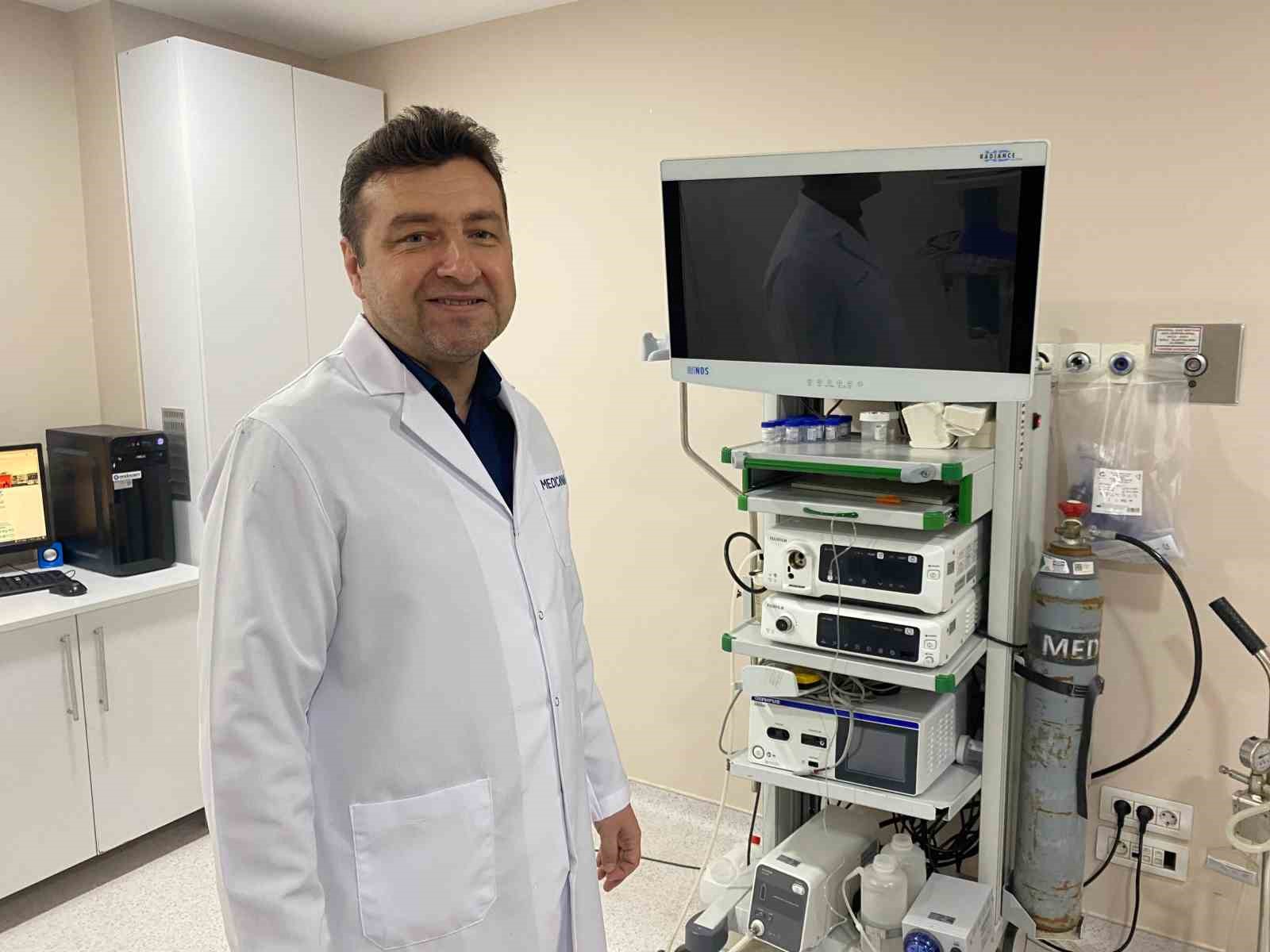 Günde kullandığı 12 ilaçtan tek tedaviyle kurtuldu
