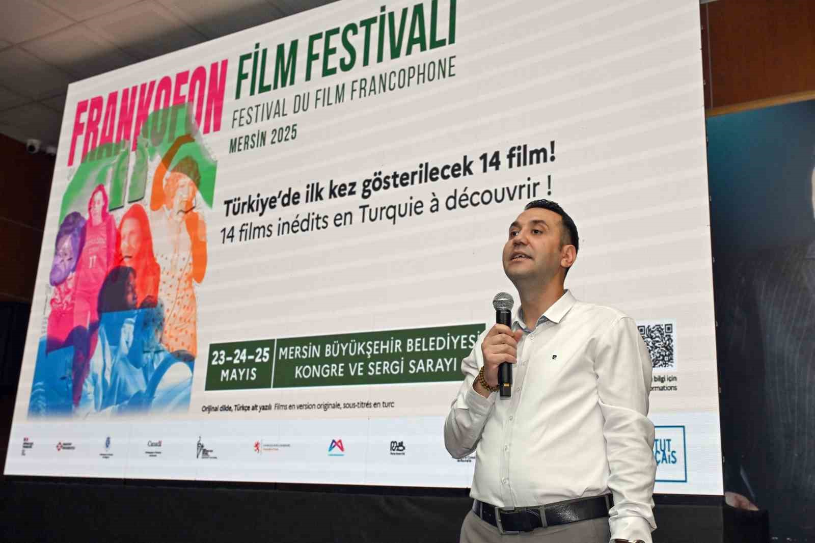 Mersinde Frankofon Film Festivali, sinemaseverlerle bulutu
