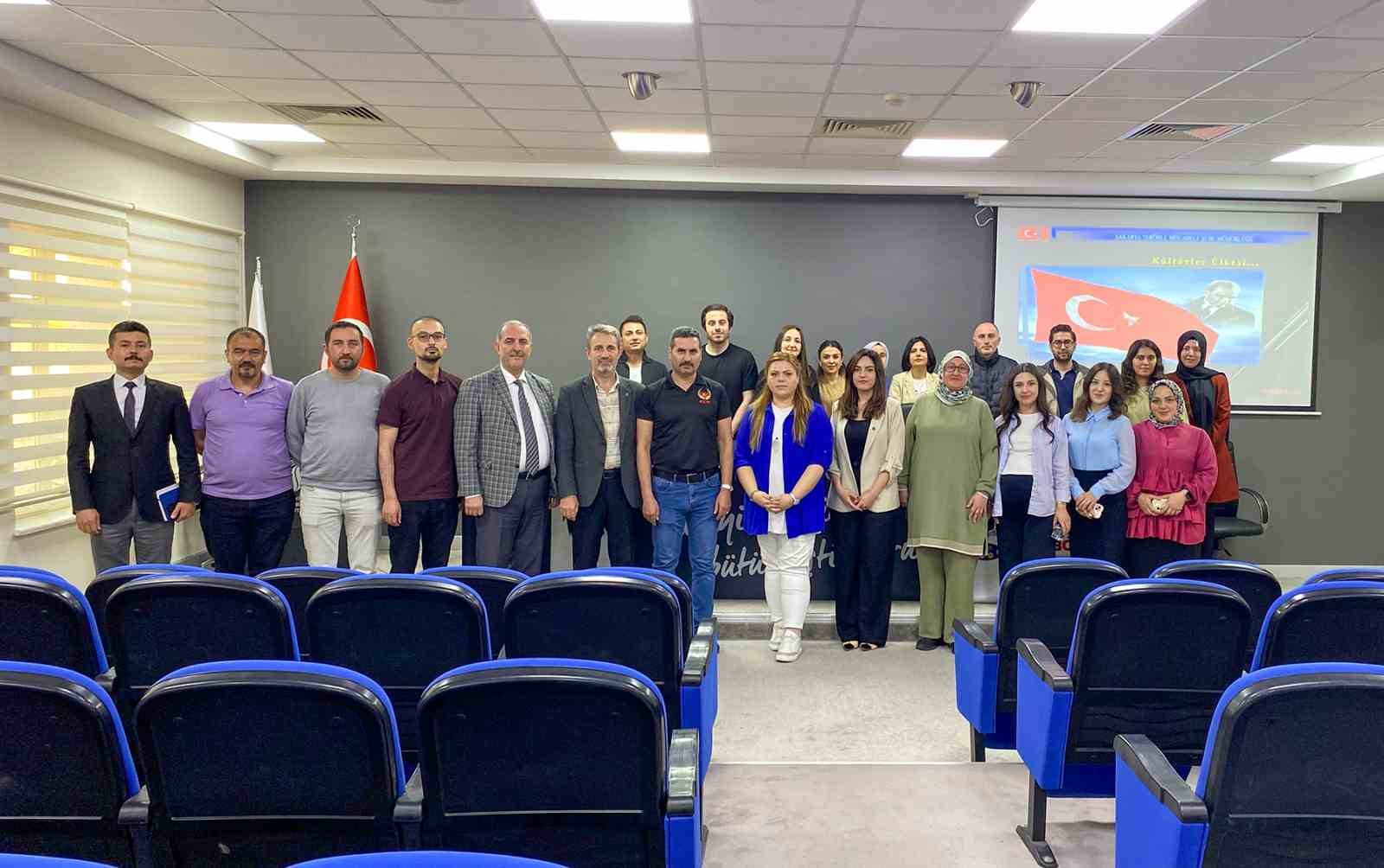 Ter&ouml;rle m&uuml;cadelede ailenin rol&uuml; konuşuldu
