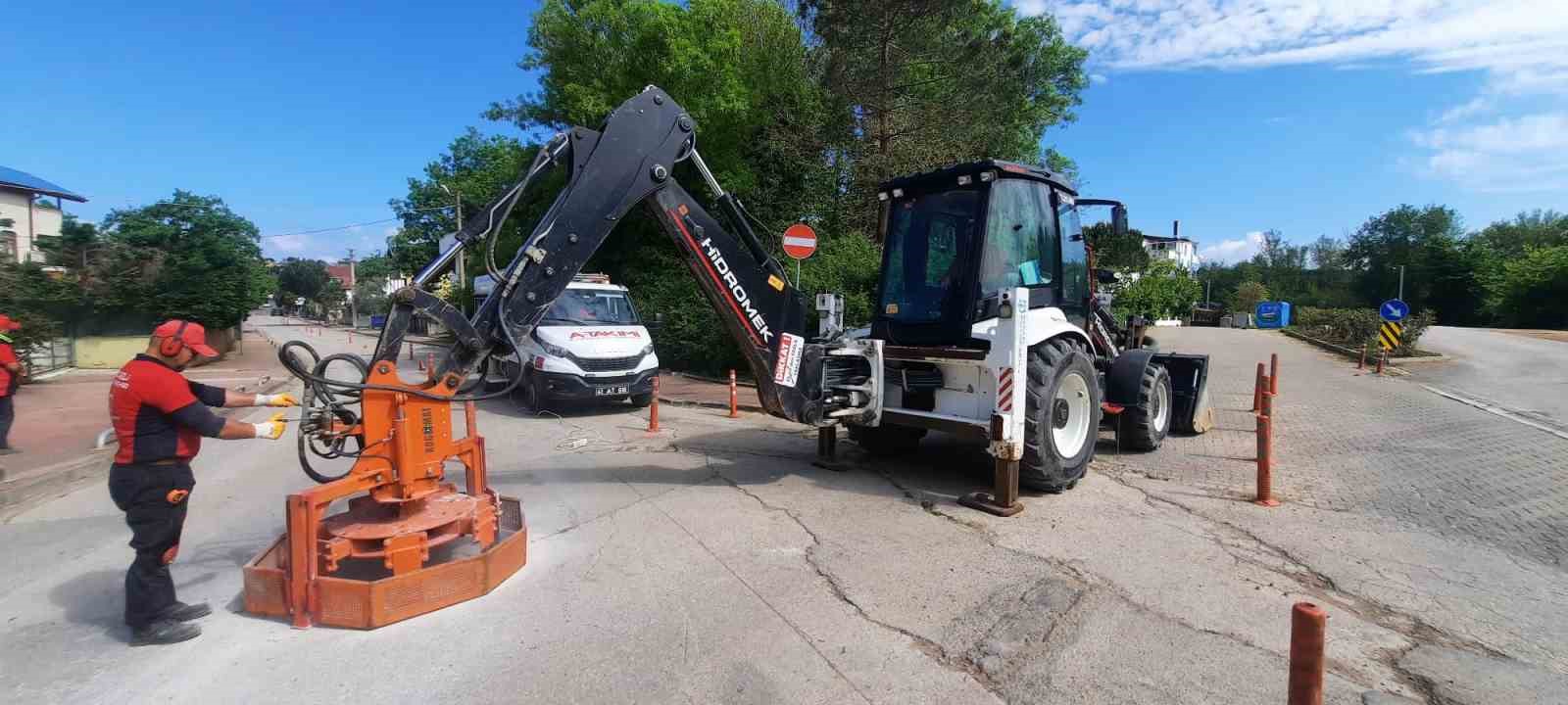 Kocaeli’de o yollarda artık araçların alt takımları hasar görmeyecek
