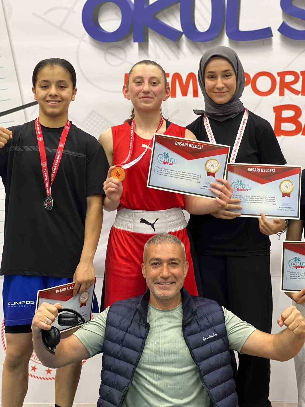 Niğdeli boksörlerden Türkiye Şampiyonası’nda büyük başarı