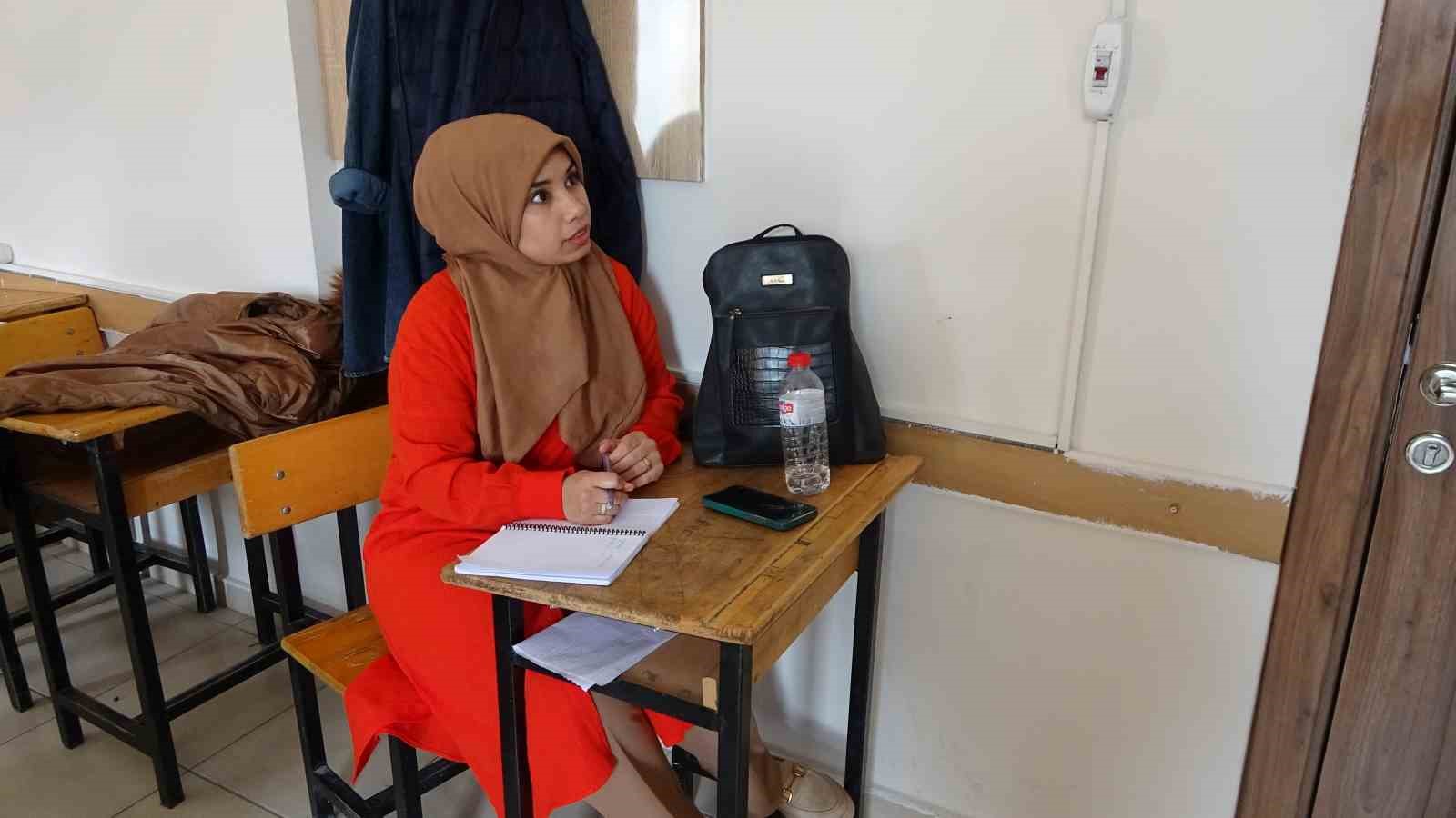 Yozgat’ta yabancılar dil seferberliğiyle Türkçe öğreniyor
