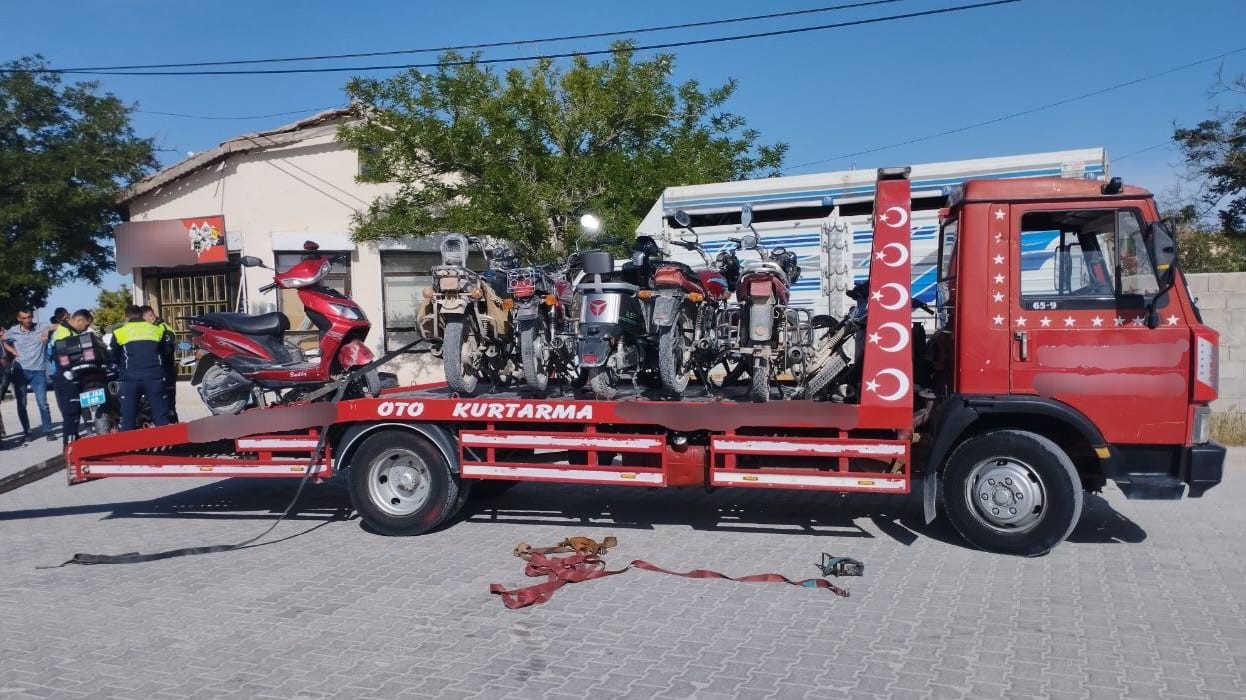 Jandarmadan "Bir Kural Bir &Ouml;m&uuml;r" uygulaması
