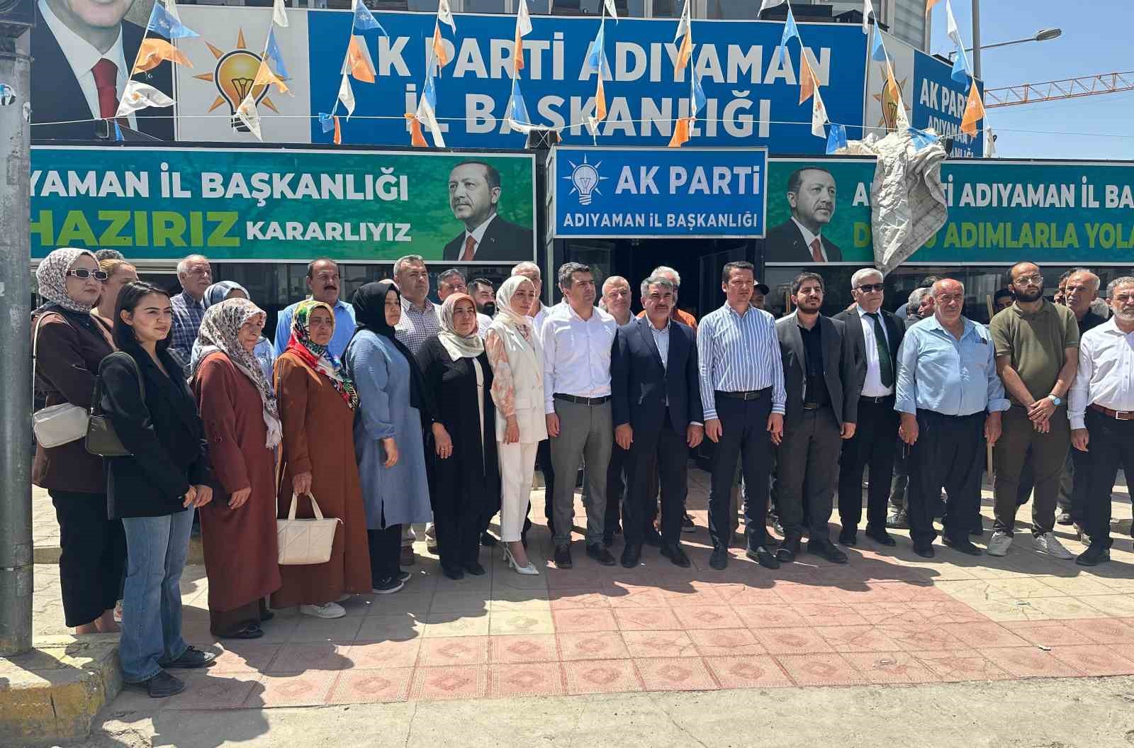 AK Parti’den 1960 Darbesi açıklaması