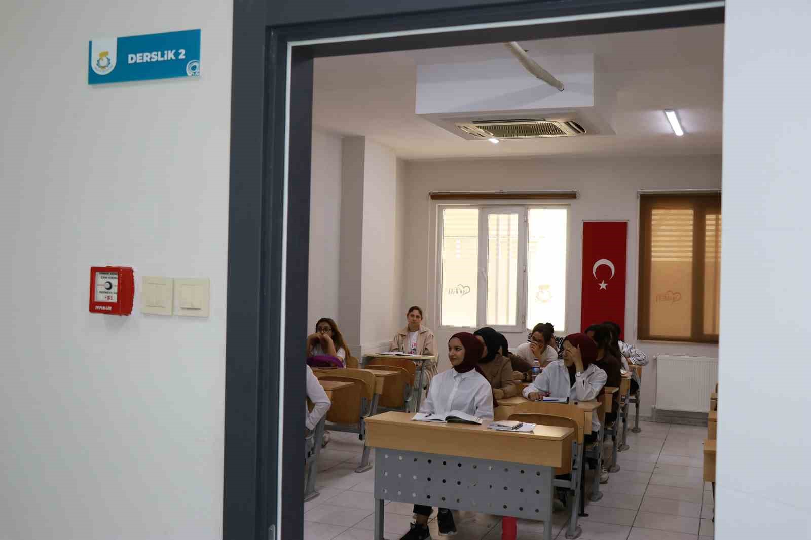 Haliliye Belediyesi&rsquo;nden eğitime destek
