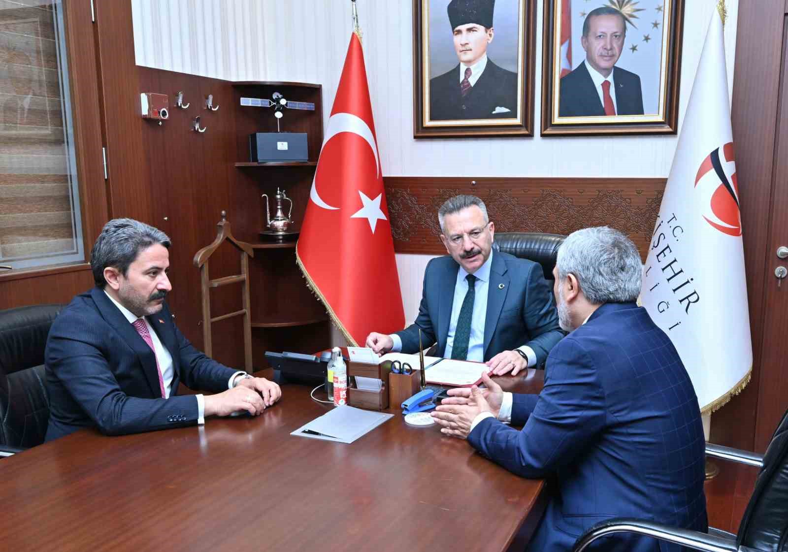 İl M&uuml;ft&uuml;l&uuml;ğ&uuml; ile Gen&ccedil;lik ve Spor İl M&uuml;d&uuml;rl&uuml;ğ&uuml; arasında protokol imzalandı
