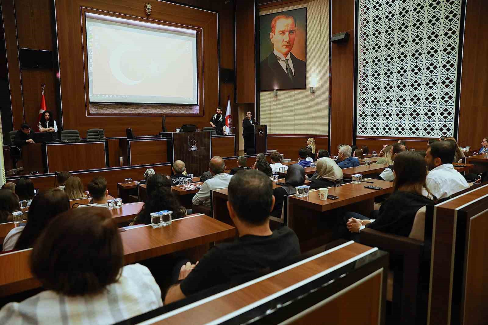 Keçiören Belediyesi personeline ‘Siber Suçlarla Mücadele’ eğitimi