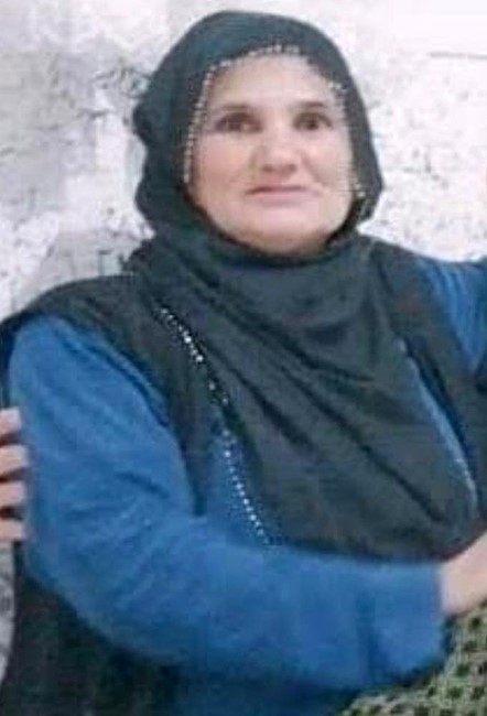 Geri manevra yapan aracın &ccedil;arptığı kadın hayatını kaybetti 