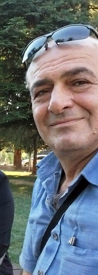 Otoyolda feci kaza: Kağıt gibi ezilen kamyonun kupasında sıkışarak hayatını kaybetti
