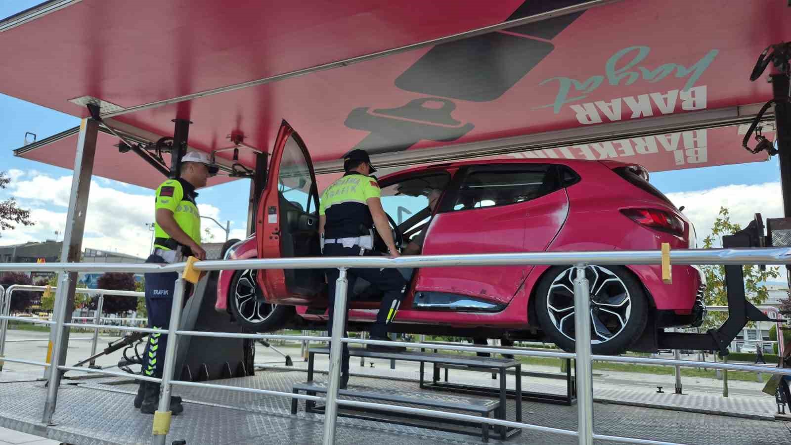 Trafik kazasında yaşadığını tekrar yaşadı