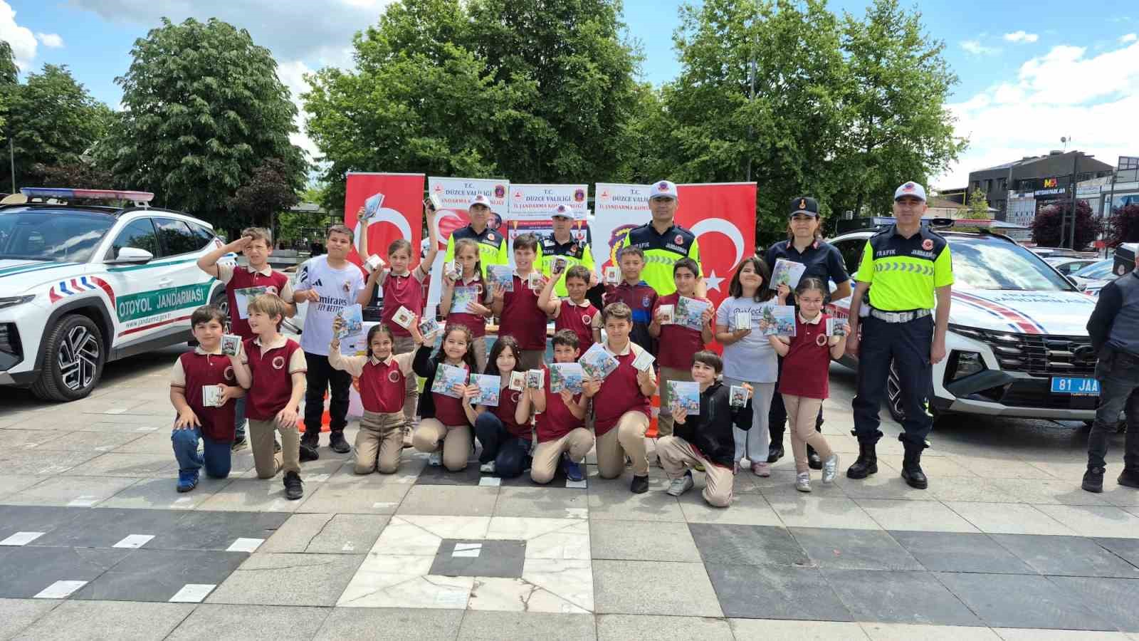 Trafik kazasında yaşadığını tekrar yaşadı
