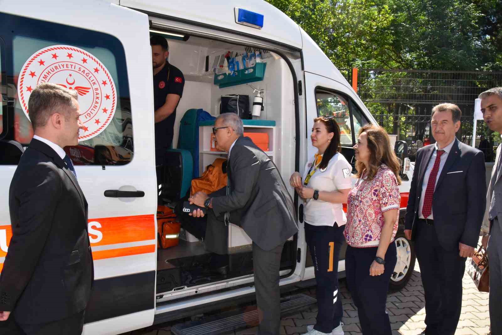 &rsquo;Sağlıklı &ccedil;ocuk, sağlıklı gelecek&rsquo; Projesi Manisa&rsquo;da başladı
