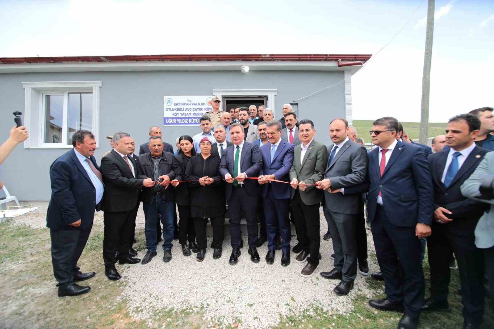 Avcıçayırı Köyü Yaşam Merkezi ve Uğur Yıldız Kütüphanesi’nin açılışı gerçekleştirildi