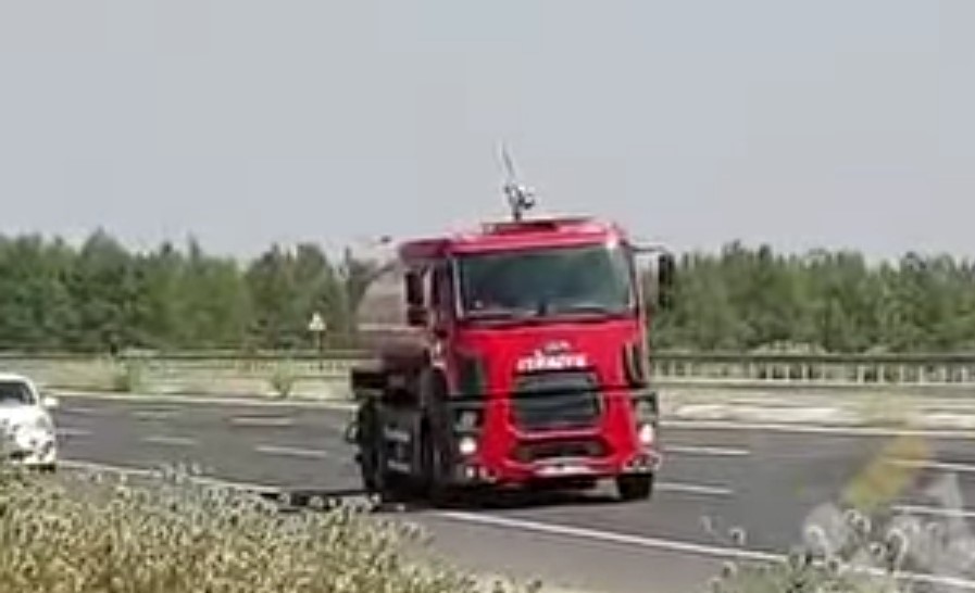 Atat&uuml;rk Barajında korkutan yangın
