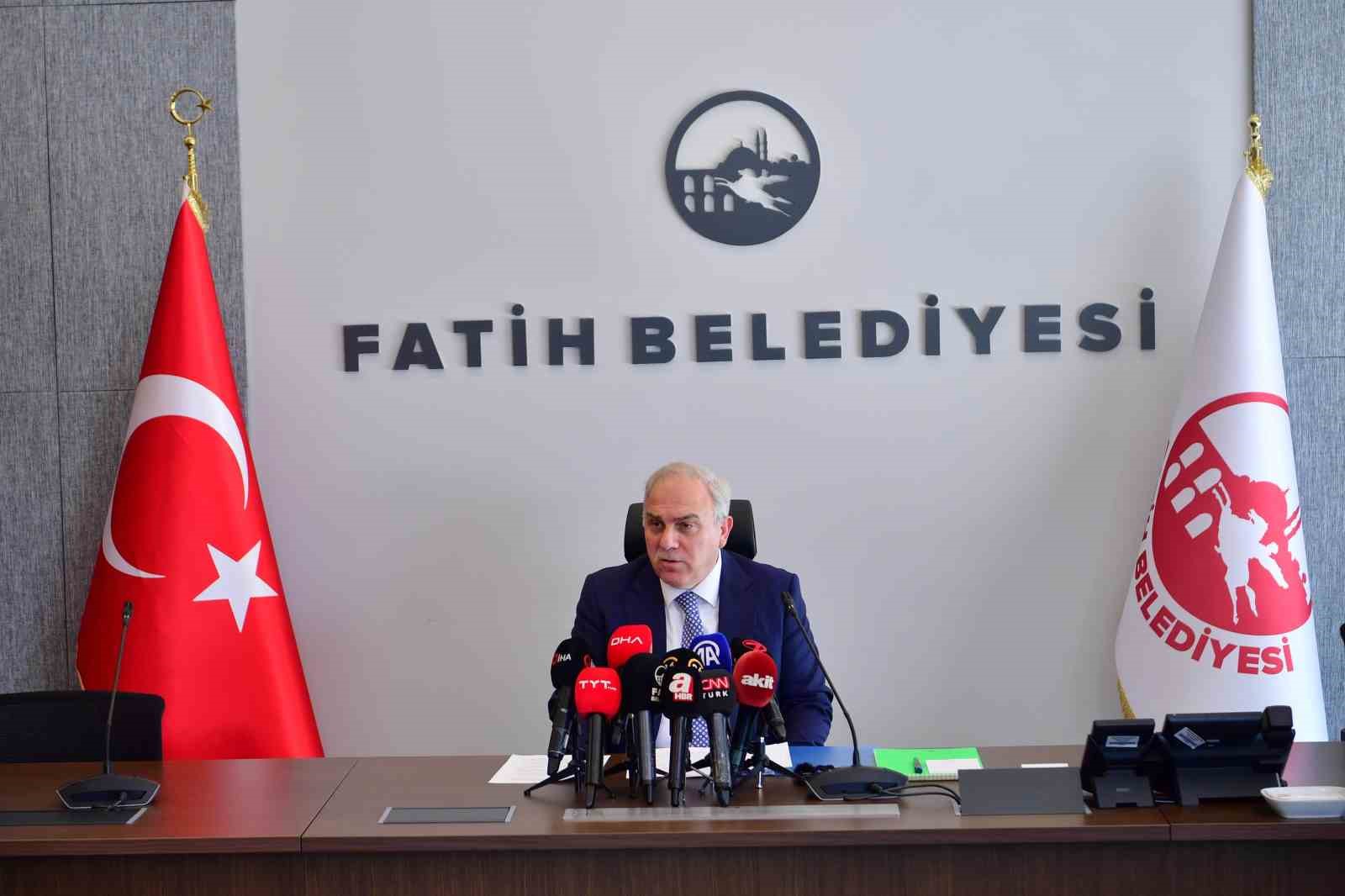 Fatih Belediye Başkanı Turan, CHP Genel Başkanı Özel’in açıklamalarına cevap verdi
