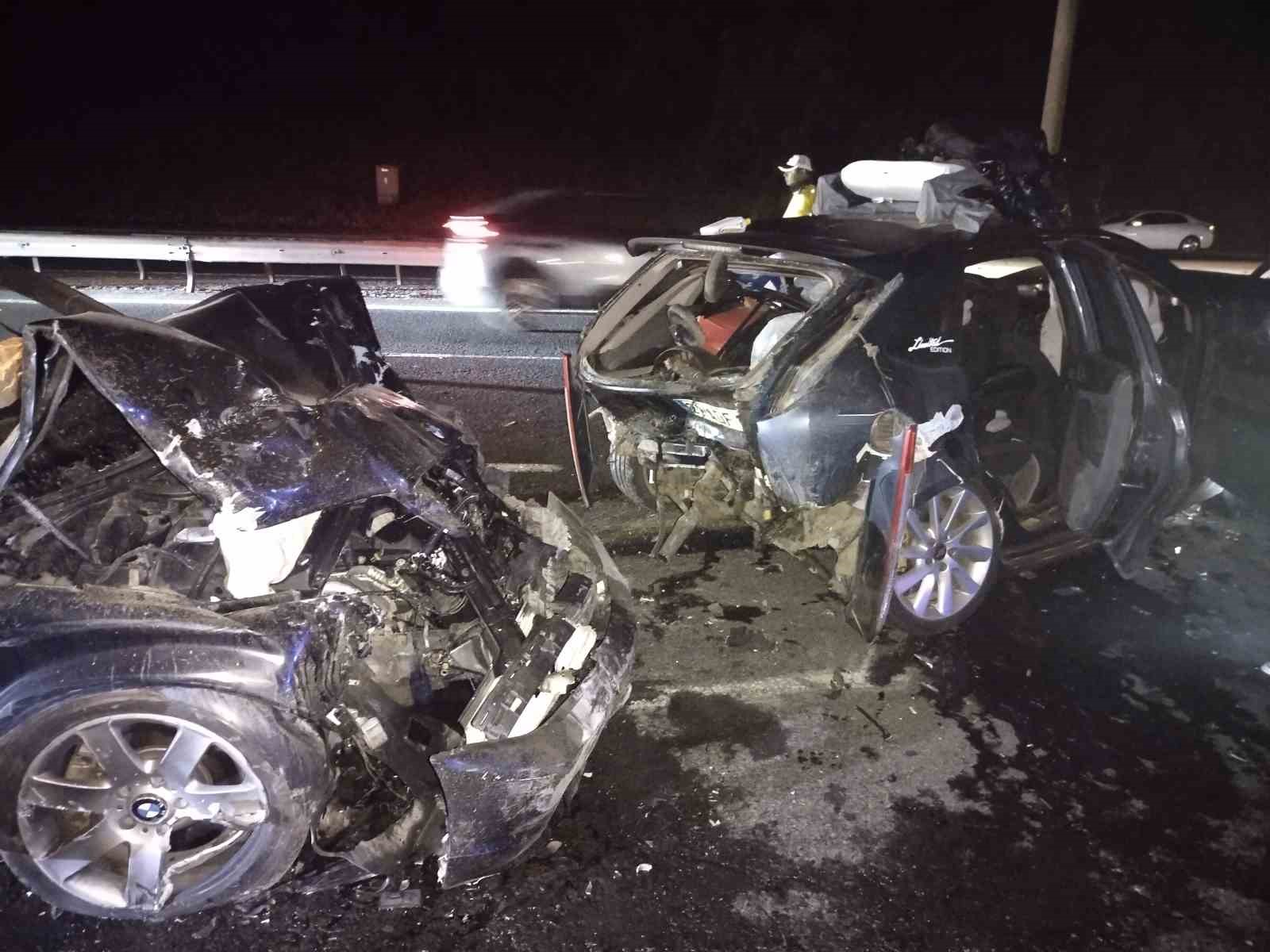 Beykoz&rsquo;da 5 araçlı zincirleme trafik kazası: 7 yaralı