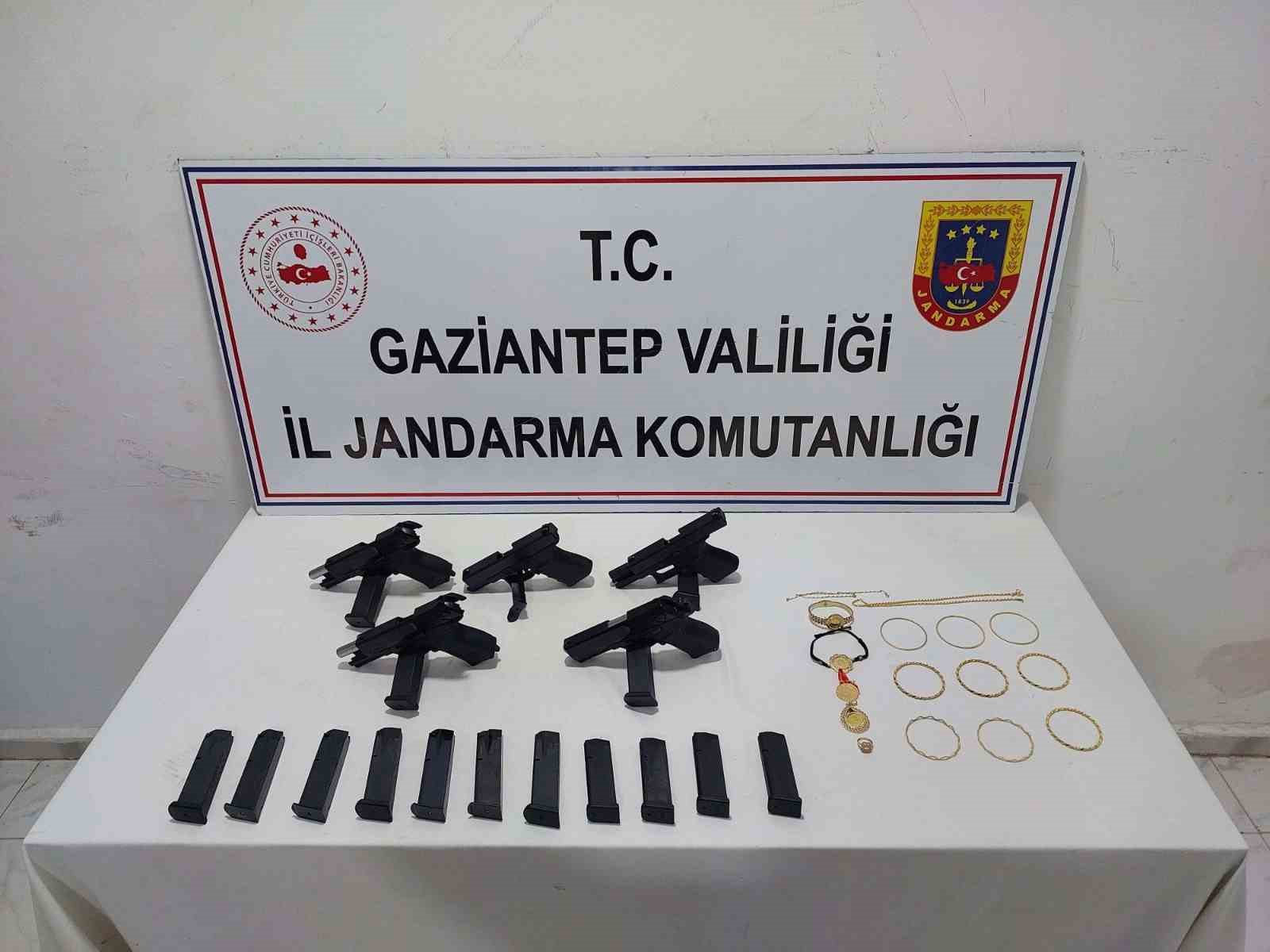 Gaziantep’te silah kaçakçılığı operasyonu: 2 tutuklama
